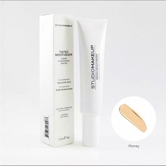 Studio Makeup Tinted Moisturizer Foundation in Honey BNIB - Picture 2 of 11